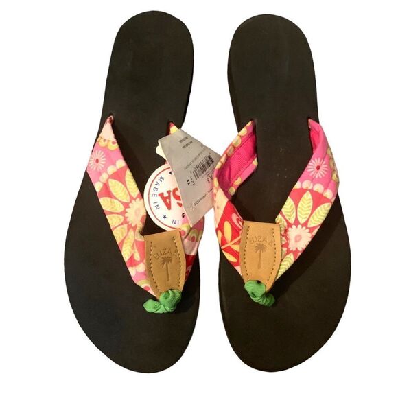 Roxy Women's Pink Floral Flip Flops - Picture 1 of 6